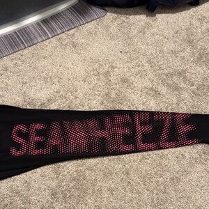 Lululemon seawheeze collab size 12